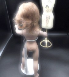 vogue girl in pink nude back